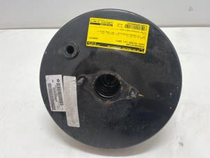 Gebruikte Rembekrachtiger Dodge Caliber 1.8 16V Prijs € 40,00 Margeregeling aangeboden door F. van den Mosselaar autodemontage