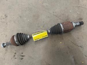 Gebruikte Steekas links-voor Smart Fortwo Coupé (451.3) 1.0 45 KW Prijs € 50,00 Margeregeling aangeboden door F. van den Mosselaar autodemontage