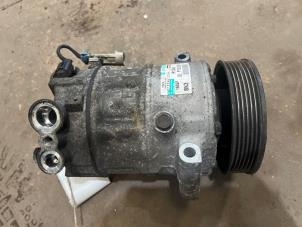 Gebruikte Aircopomp Opel Insignia 2.0 CDTI 16V 130 Ecotec Prijs € 75,00 Margeregeling aangeboden door F. van den Mosselaar autodemontage