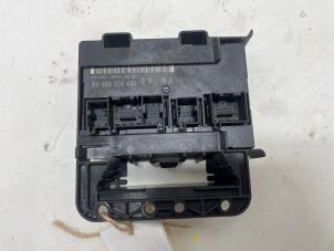 Gebruikte Comfort Module Volkswagen Jetta III (1K2) 1.6 Prijs € 15,00 Margeregeling aangeboden door F. van den Mosselaar autodemontage