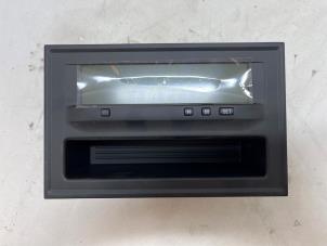 Gebruikte Display Interieur Mitsubishi Grandis (NA) 2.0 DI-D 16V Prijs € 25,00 Margeregeling aangeboden door F. van den Mosselaar autodemontage