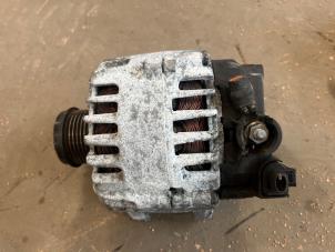 Gebruikte Dynamo Volvo V50 (MW) 1.6 D2 16V Prijs € 35,00 Margeregeling aangeboden door F. van den Mosselaar autodemontage