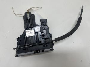 Gebruikte Deurslot Mechaniek 4Deurs links-achter Fiat Fiorino (225) 1.3 JTD 16V Multijet Prijs € 20,00 Margeregeling aangeboden door F. van den Mosselaar autodemontage