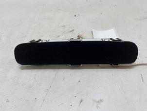 Gebruikte Display Interieur Chevrolet Spark (M300) 1.2 16V Prijs € 15,00 Margeregeling aangeboden door F. van den Mosselaar autodemontage