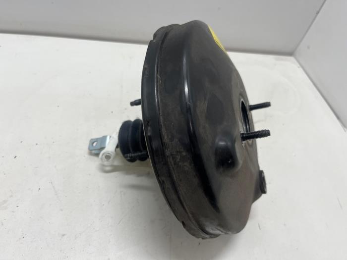 Gebruikte Rembekrachtiger Chevrolet Spark (M300) 1.2 16V Prijs € 25,00 Margeregeling aangeboden door F. van den Mosselaar autodemontage