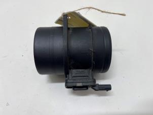 Gebruikte Luchtmassameter Audi A3 Limousine (8YS) 2.0 30 TDI 16V Prijs € 20,00 Margeregeling aangeboden door F. van den Mosselaar autodemontage