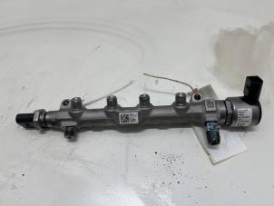 Gebruikte Injector brug Audi A3 Limousine (8YS) 2.0 30 TDI 16V Prijs € 100,00 Margeregeling aangeboden door F. van den Mosselaar autodemontage