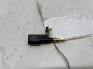 Gebruikte Temperatuursensor Motor Audi A3 Limousine (8YS) 2.0 30 TDI 16V Prijs € 10,00 Margeregeling aangeboden door F. van den Mosselaar autodemontage
