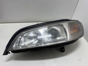 Gebruikte Koplamp links Opel Omega B Caravan (21/22/23) 2.2 16V Prijs € 20,00 Margeregeling aangeboden door F. van den Mosselaar autodemontage