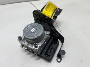 Gebruikte ABS Pomp Audi A3 Limousine (8YS) 2.0 30 TDI 16V Prijs € 250,00 Margeregeling aangeboden door F. van den Mosselaar autodemontage