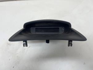 Gebruikte Display Interieur Renault Clio III (BR/CR) 1.2 16V TCe 100 Prijs € 10,00 Margeregeling aangeboden door F. van den Mosselaar autodemontage