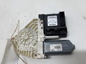 Gebruikte Raammotor Portier Seat Leon (1P1) 1.6 Prijs € 14,99 Margeregeling aangeboden door F. van den Mosselaar autodemontage