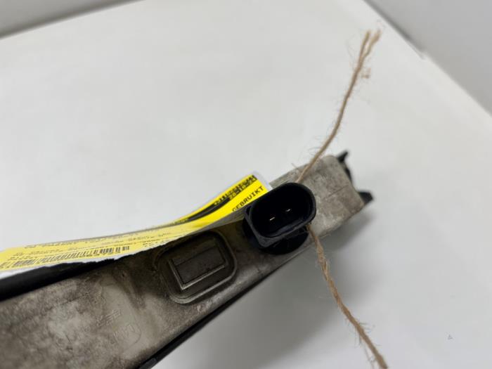 Richtingaanwijzer rechts van een Volkswagen Passat Variant (3C5) 1.9 TDI 2007