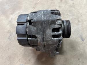 Gebruikte Dynamo Renault Clio II (BB/CB) 1.2 Prijs € 20,00 Margeregeling aangeboden door F. van den Mosselaar autodemontage