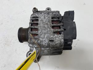 Gebruikte Alternator Peugeot 207 SW (WE/WU) 1.4 16V Vti Prijs € 50,00 Margeregeling aangeboden door F. van den Mosselaar autodemontage