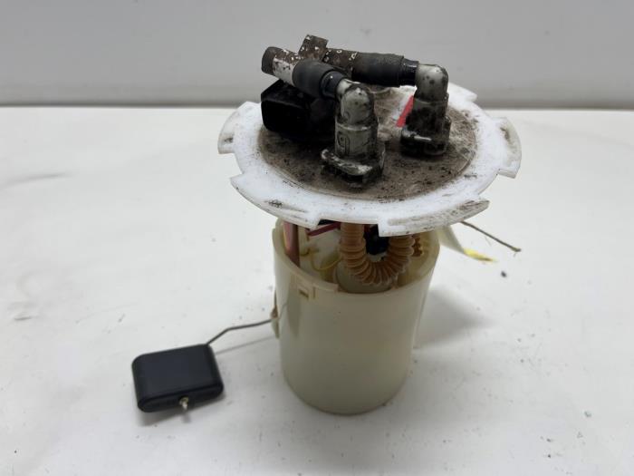 Gebruikte Tank element Pomp Chevrolet Kalos (SF48) 1.2 Prijs € 35,00 Margeregeling aangeboden door F. van den Mosselaar autodemontage