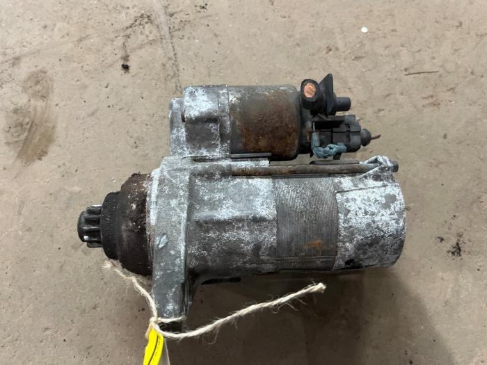 Gebruikte Startmotor Volkswagen Polo IV (9N1/2/3) 1.9 TDI 100 Prijs € 35,00 Margeregeling aangeboden door F. van den Mosselaar autodemontage