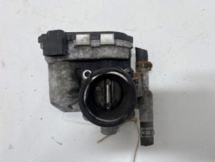 Gebruikte Gasklephuis Opel Corsa D 1.2 16V Prijs € 25,00 Margeregeling aangeboden door F. van den Mosselaar autodemontage