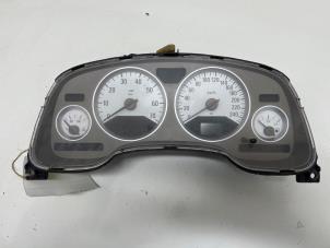 Gebruikte Kilometerteller KM Opel Astra G (F67) 1.8 16V Prijs € 45,00 Margeregeling aangeboden door F. van den Mosselaar autodemontage