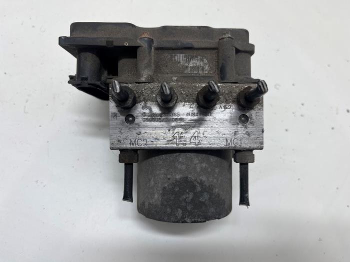 Gebruikte ABS Pomp Fiat Punto II (188) 1.4 16V Prijs € 15,00 Margeregeling aangeboden door F. van den Mosselaar autodemontage