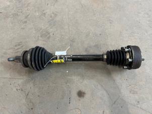 Gebruikte Cardanas links-voor (VWA) Volkswagen Fox (5Z) 1.2 Prijs € 35,00 Margeregeling aangeboden door F. van den Mosselaar autodemontage