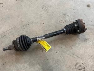 Gebruikte Steekas links-voor Volkswagen Fox (5Z) 1.4 16V Prijs € 35,00 Margeregeling aangeboden door F. van den Mosselaar autodemontage