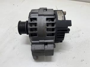 Gebruikte Dynamo Volkswagen Fox (5Z) 1.4 16V Prijs € 35,00 Margeregeling aangeboden door F. van den Mosselaar autodemontage