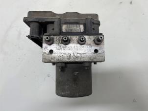 Gebruikte ABS Pomp Mercedes Sprinter 3,5t (906.63) 311 CDI 16V Prijs € 50,00 Margeregeling aangeboden door F. van den Mosselaar autodemontage