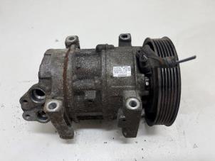 Gebruikte Pomp Airco Fiat Bravo (198A) 1.9 JTD Multijet Prijs € 45,00 Margeregeling aangeboden door F. van den Mosselaar autodemontage