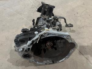 Gebruikte Versnellingsbak Kia Picanto (TA) 1.0 12V Prijs € 200,00 Margeregeling aangeboden door F. van den Mosselaar autodemontage