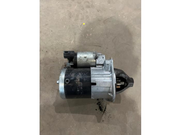 Gebruikte Startmotor Kia Cee'd (EDB5) 1.4 CVVT 16V Prijs € 35,00 Margeregeling aangeboden door F. van den Mosselaar autodemontage