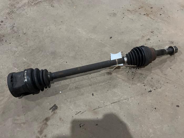 Gebruikte Steekas links-voor Infiniti FX (S50) 35 3.5i 24V AWD Prijs € 35,00 Margeregeling aangeboden door F. van den Mosselaar autodemontage