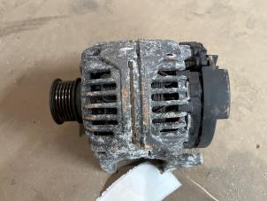 Gebruikte Dynamo Seat Ibiza III (6L1) 1.4 16V 100 Prijs € 35,00 Margeregeling aangeboden door F. van den Mosselaar autodemontage