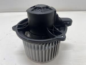 Gebruikte Aanjager Hyundai i30 (FD) 1.6 CVVT 16V Prijs € 25,00 Margeregeling aangeboden door F. van den Mosselaar autodemontage