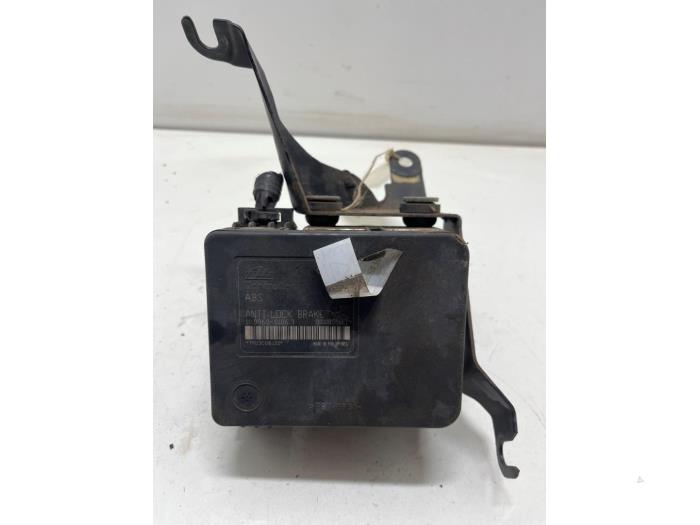 Gebruikte ABS Pomp Mazda 2 (NB/NC/ND/NE) 1.25 16V Prijs € 15,00 Margeregeling aangeboden door F. van den Mosselaar autodemontage