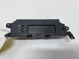 Gebruikte Display Interieur Hyundai i20 1.2i 16V Prijs € 15,00 Margeregeling aangeboden door F. van den Mosselaar autodemontage