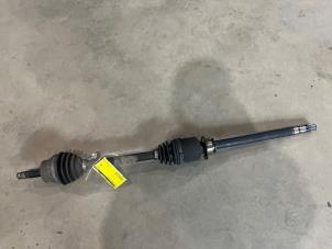 Gebruikte Aandrijfas rechts-voor Opel Combo 1.3 CDTI 16V ecoFlex Prijs € 50,00 Margeregeling aangeboden door F. van den Mosselaar autodemontage