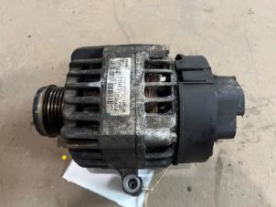 Gebruikte Dynamo Opel Combo 1.3 CDTI 16V ecoFlex Prijs € 50,00 Margeregeling aangeboden door F. van den Mosselaar autodemontage