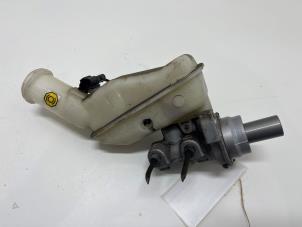 Gebruikte Hoofdremcilinder Chevrolet Spark 1.0 16V Bifuel Prijs € 19,50 Margeregeling aangeboden door F. van den Mosselaar autodemontage