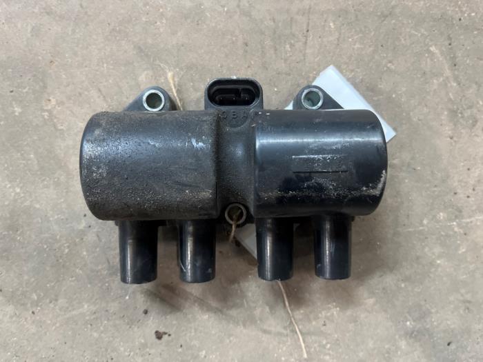 Gebruikte Bobine Chevrolet Spark (M300) 1.0 16V Bifuel Prijs € 20,00 Margeregeling aangeboden door F. van den Mosselaar autodemontage