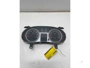 Gebruikte Kilometerteller KM Renault Clio II (BB/CB) 1.2 16V Prijs € 17,50 Margeregeling aangeboden door F. van den Mosselaar autodemontage