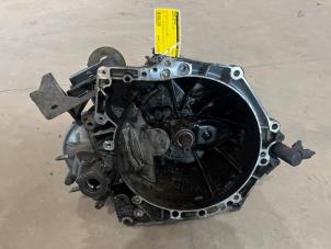 Gebruikte Versnellingsbak Peugeot 308 (4A/C) 1.6 VTI 16V Prijs € 150,00 Margeregeling aangeboden door F. van den Mosselaar autodemontage