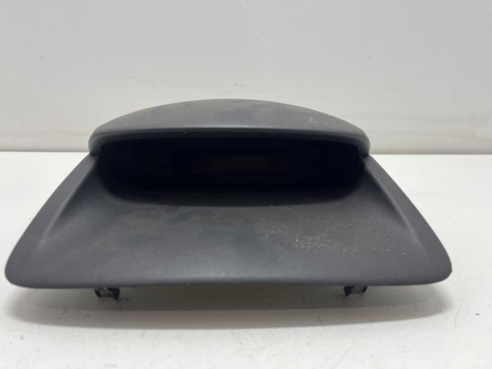 Gebruikte Display Interieur Renault Clio III (BR/CR) 1.6 16V Prijs € 10,00 Margeregeling aangeboden door F. van den Mosselaar autodemontage