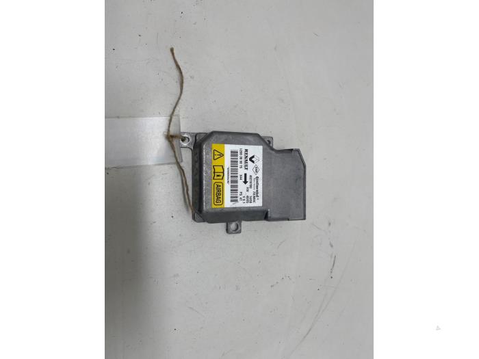 Gebruikte Module Airbag Renault Twingo II (CN) 1.2 Prijs € 50,00 Margeregeling aangeboden door F. van den Mosselaar autodemontage