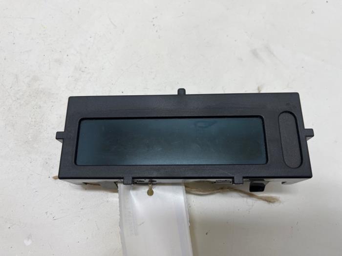 Gebruikte Display Interieur Renault Kangoo Express (FW) ZE Prijs € 15,00 Margeregeling aangeboden door F. van den Mosselaar autodemontage