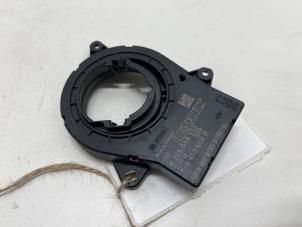 Gebruikte Gier sensor Opel Vivaro 1.6 CDTi BiTurbo 125 Prijs € 12,50 Margeregeling aangeboden door F. van den Mosselaar autodemontage