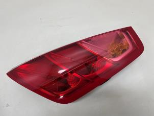 Gebruikte Achterlicht rechts Fiat Grande Punto (199) 1.3 JTD Multijet 16V Prijs € 25,00 Margeregeling aangeboden door F. van den Mosselaar autodemontage