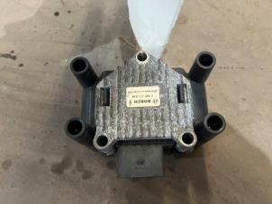 Gebruikte Bobine Volkswagen Golf IV (1J1) 1.6 16V Prijs € 15,00 Margeregeling aangeboden door F. van den Mosselaar autodemontage
