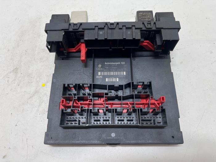 Gebruikte Computer Body Control Seat Altea (5P1) 1.9 TDI 105 Prijs € 20,00 Margeregeling aangeboden door F. van den Mosselaar autodemontage