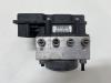 ABS Pomp van een Fiat Grande Punto (199), 2005 1.4, Hatchback, Benzine, 1.368cc, 57kW (77pk), FWD, 350A1000, 2005-06 / 2012-10, 199AXB1; BXB1 2007